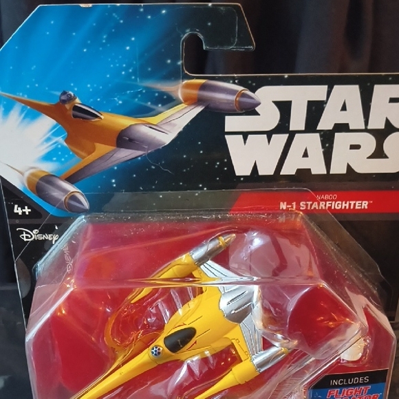 Hot Wheels 2014 Star Wars Naboo N-1 Starfighter Brand New Die-Cast - Picture 2 of 5